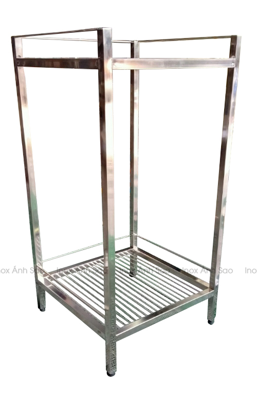ke-de-ly-uong-nuoc-inox