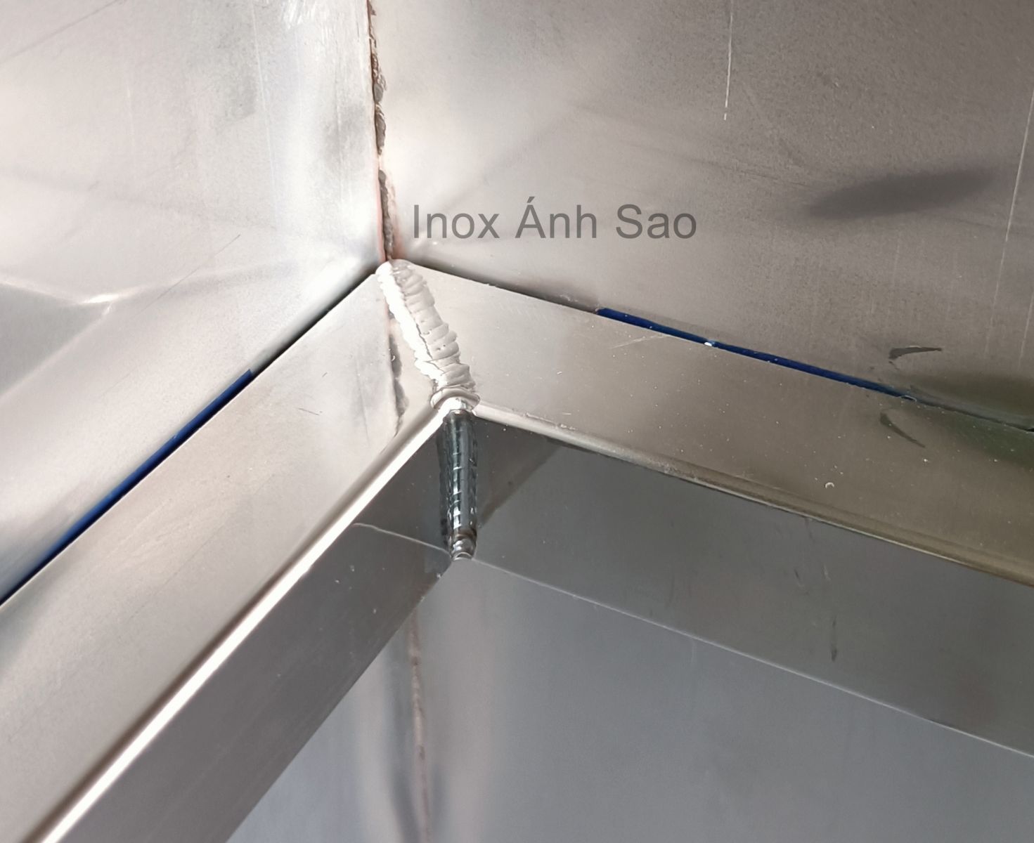 thung-inox-304