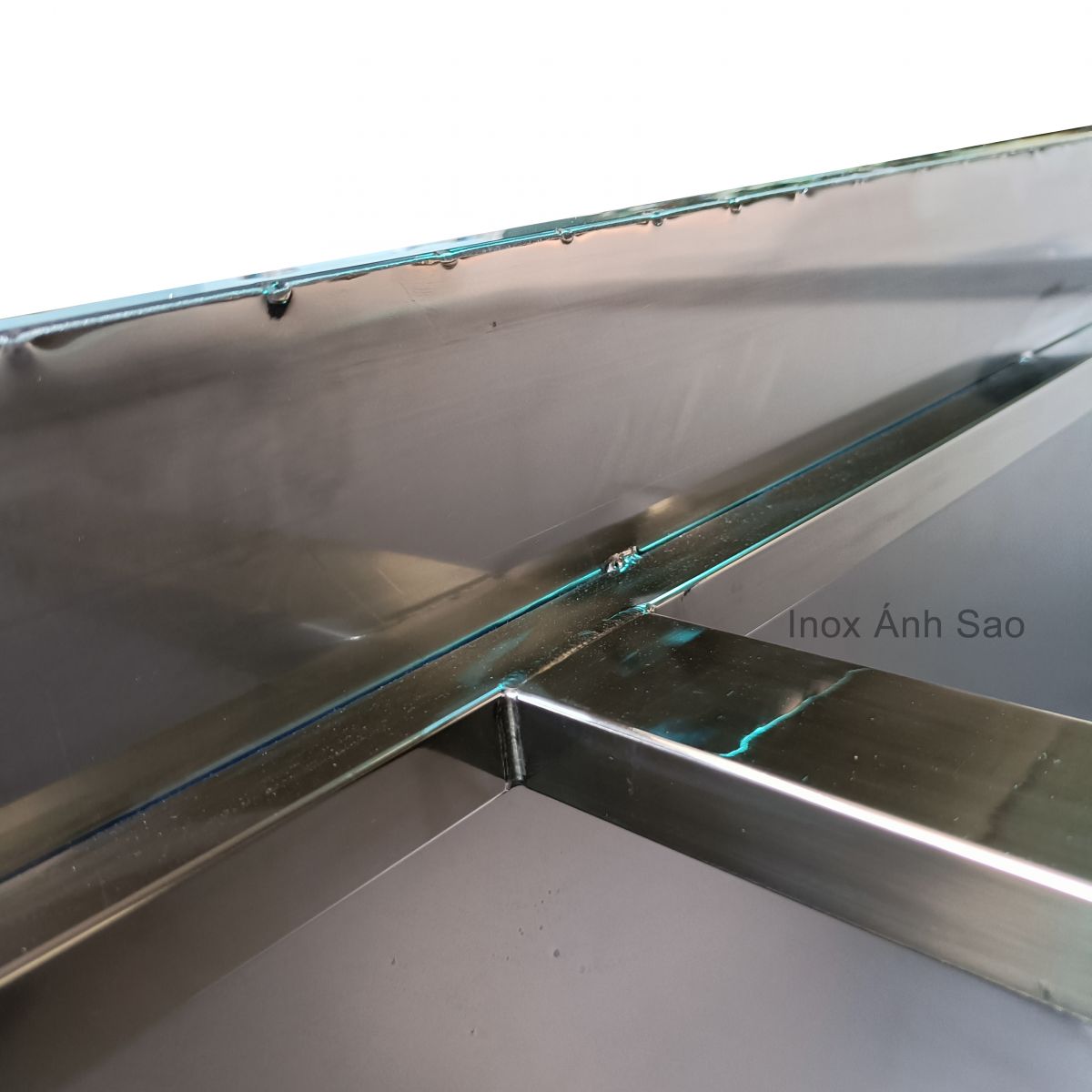 thung-inox-304