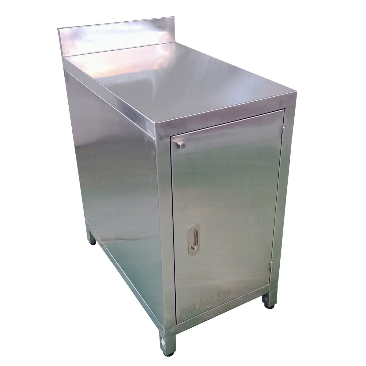 tu-inox-304-canh-mo