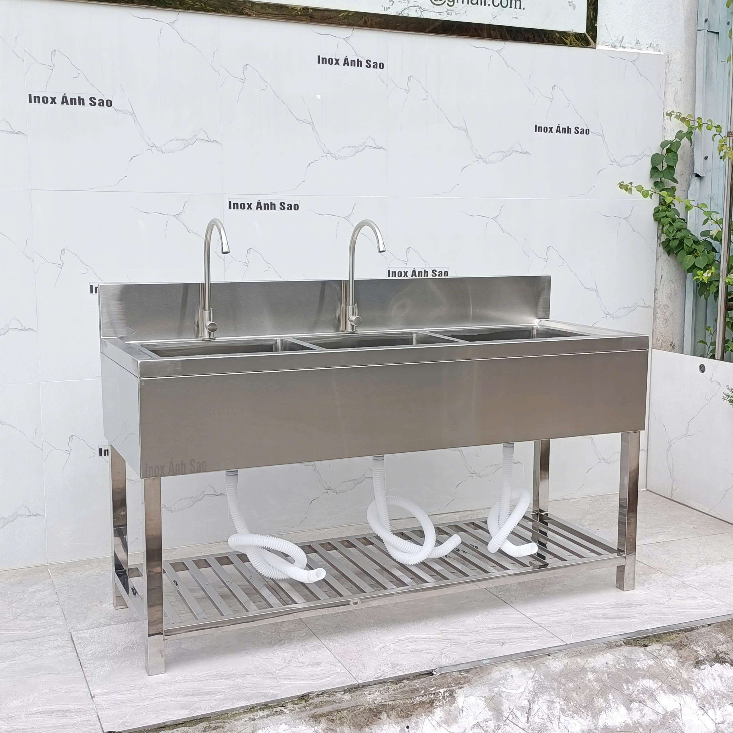 tu-bon-rua-3-hoc-inox-304-b22