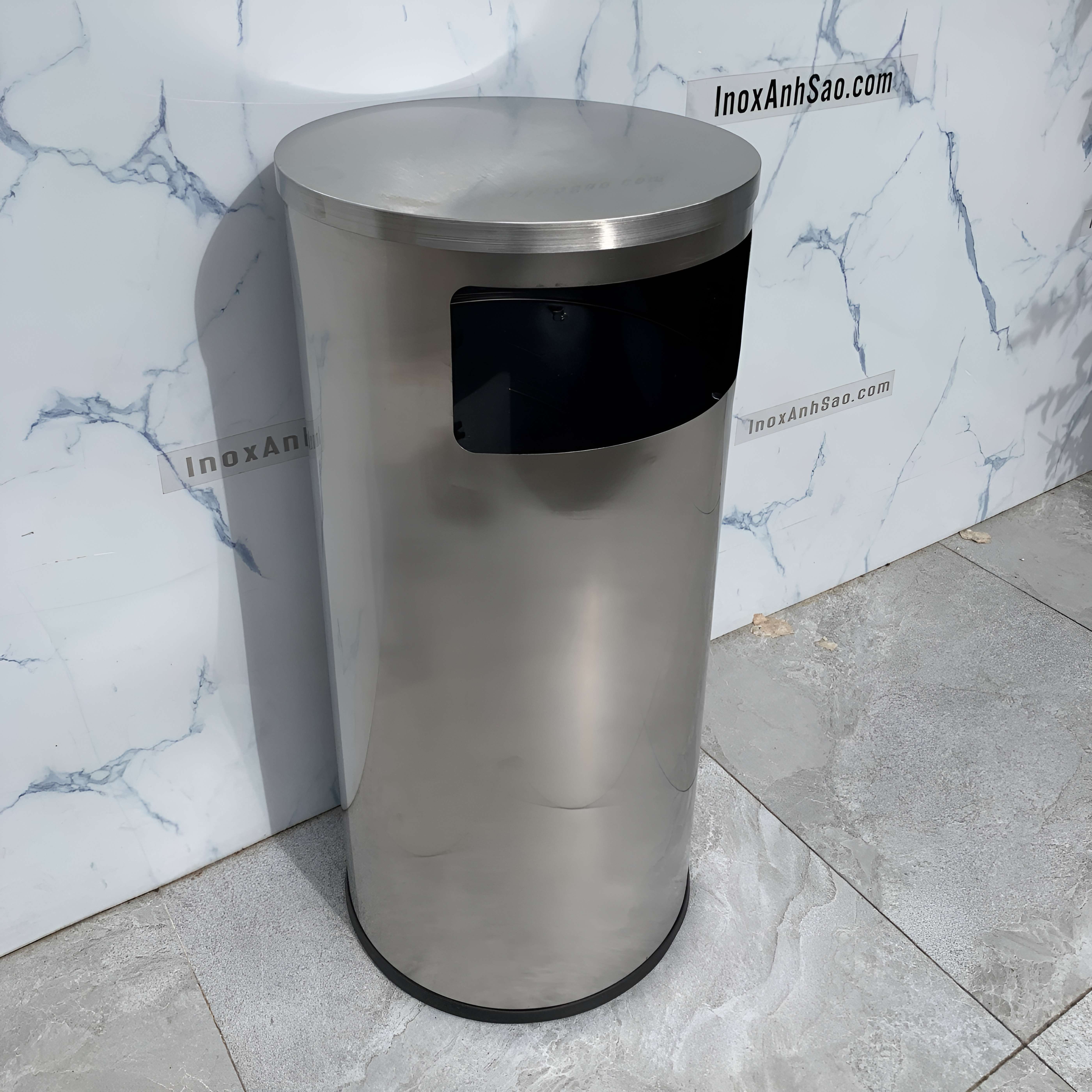 thung-rac-inox-tron-cua-hong-h21