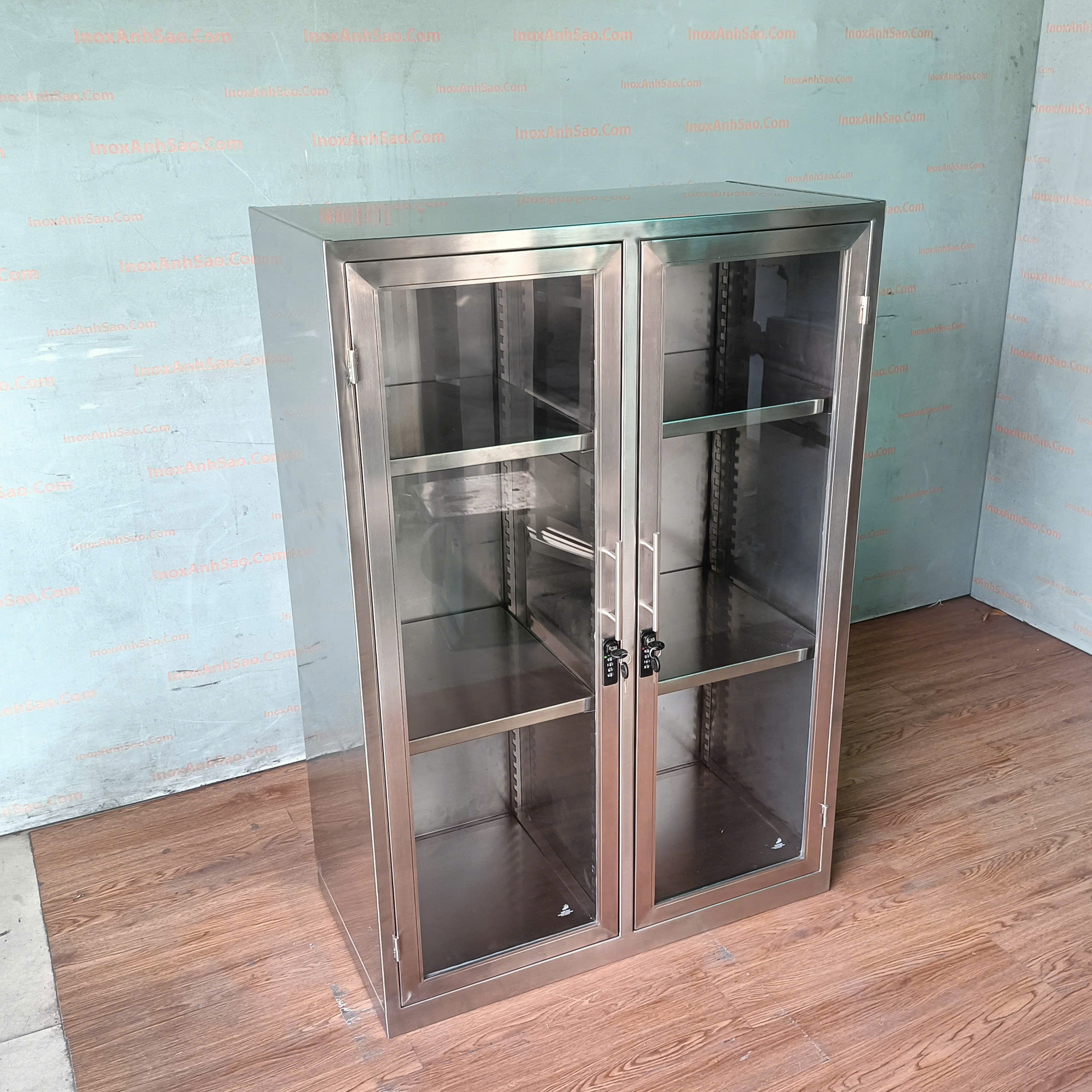 tu-de-do-3-tang-canh-kinh-b27