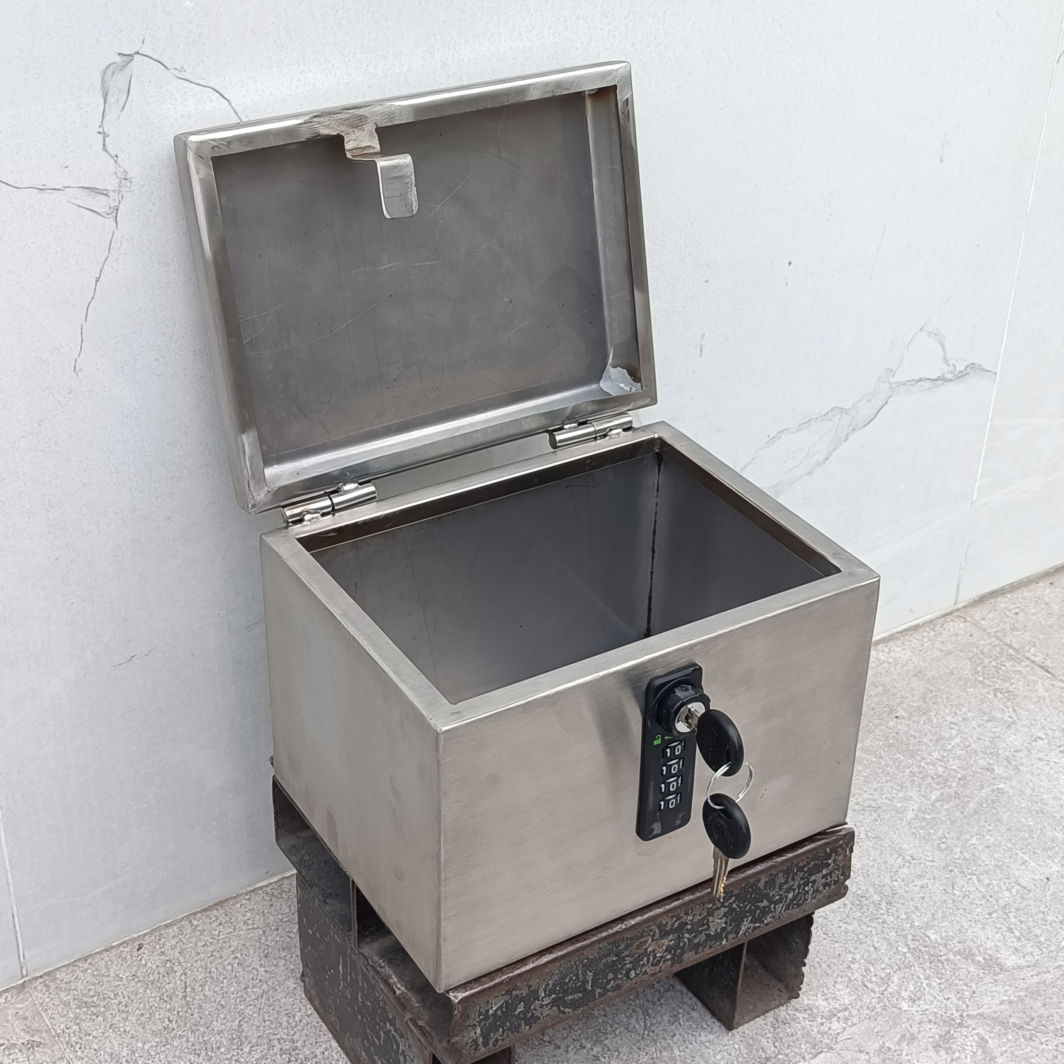 Hình ảnh alt empty