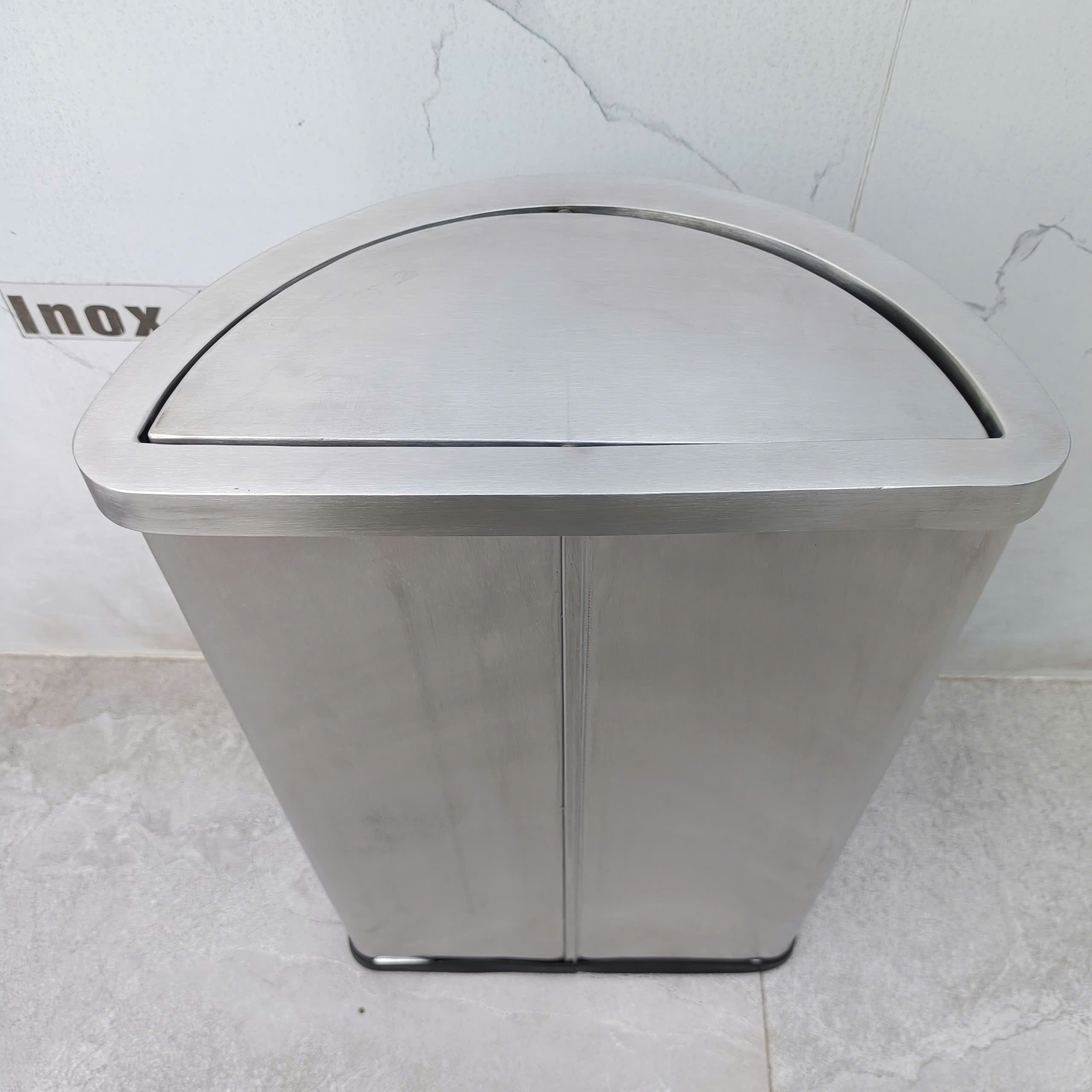 Hình ảnh alt empty