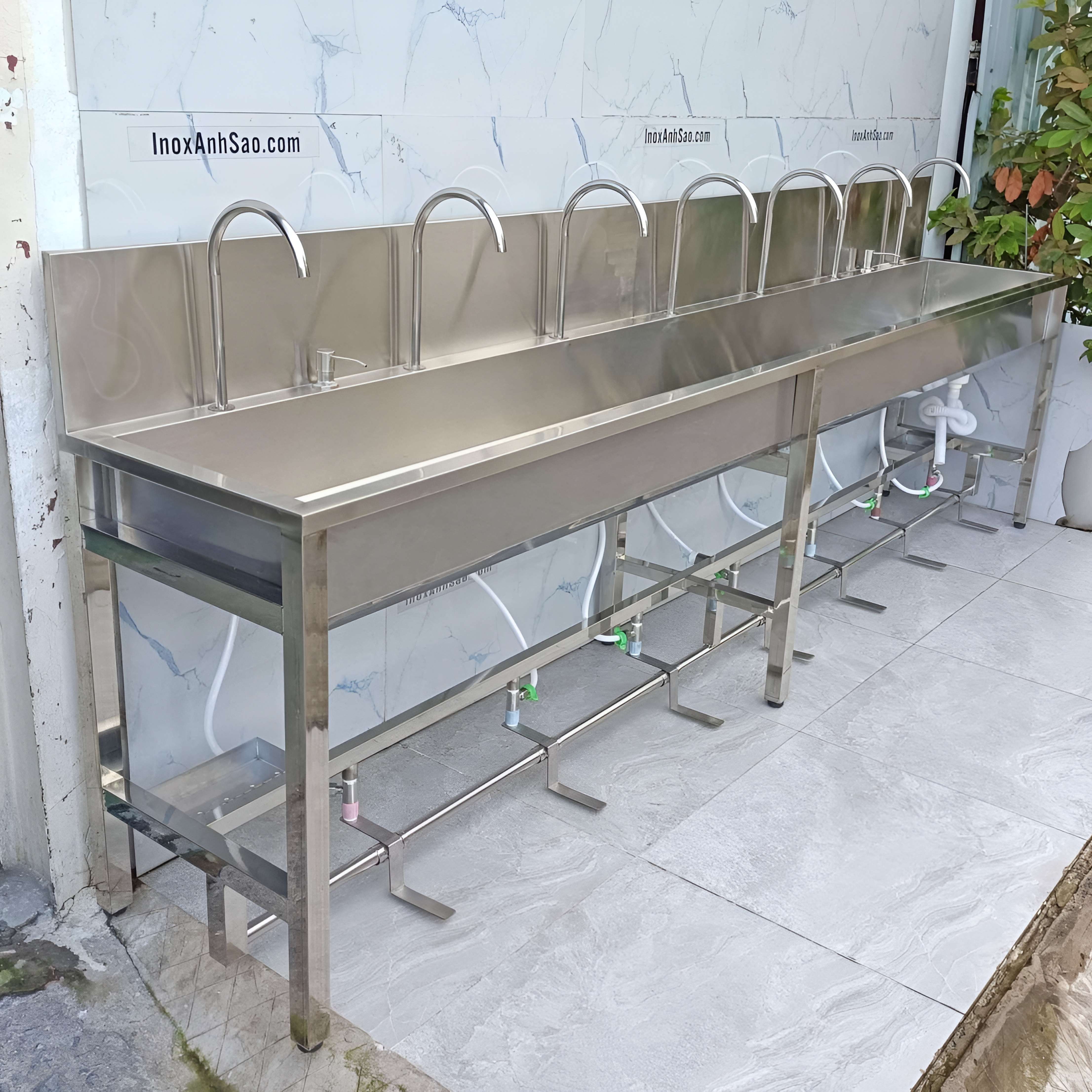 bon-rua-inox-dap-chan-7-voi-d41