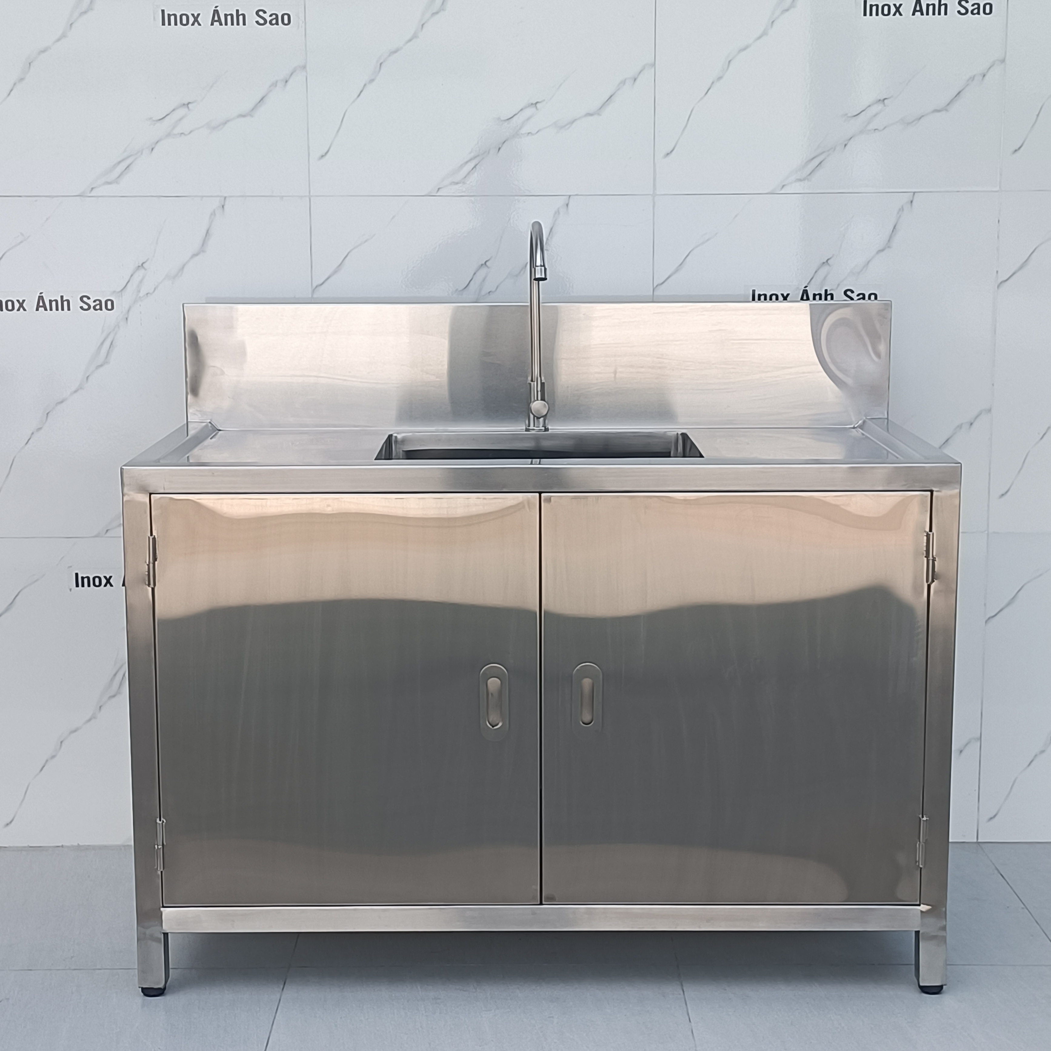 bon-rua-inox-dung-cu-y-te-b47